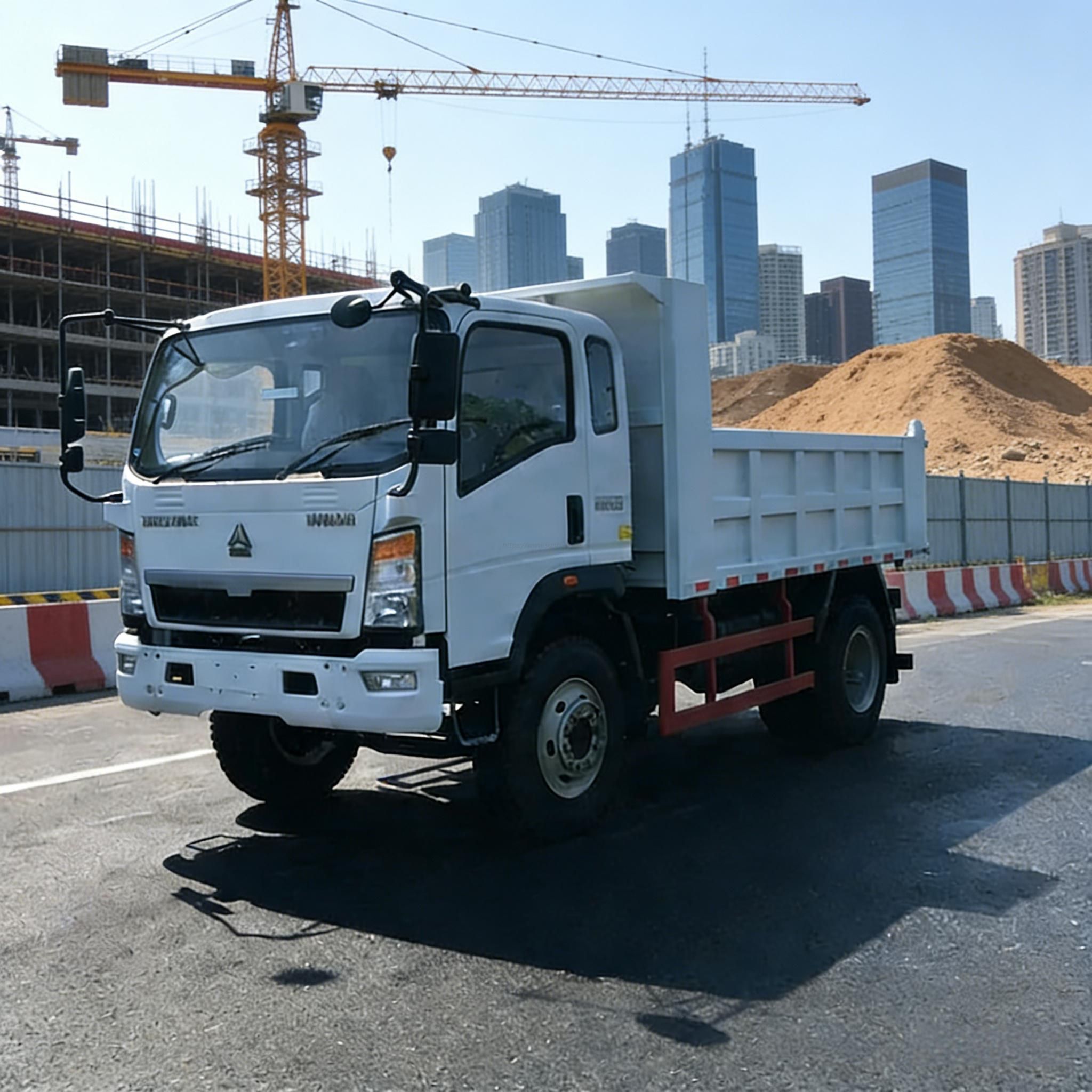 中国重汽豪曼 H3 系列单桥 10 吨级轻型自卸车3 中国重汽豪曼 H3 系列单桥 10 吨级轻型自卸车3