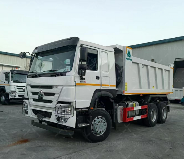 SINOTRUK HOWO 6 by 4 TIPPER TRUCK 340Hp Euro II