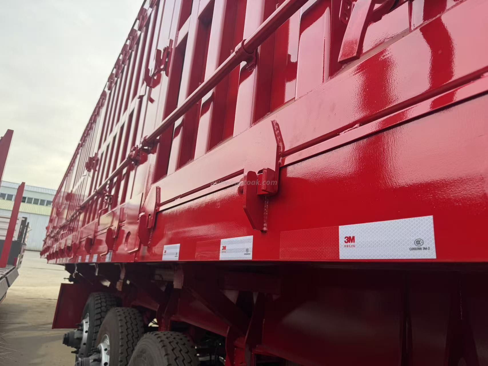 Heavy Duty 13.5m Four Axle Tipping Semi Trailer